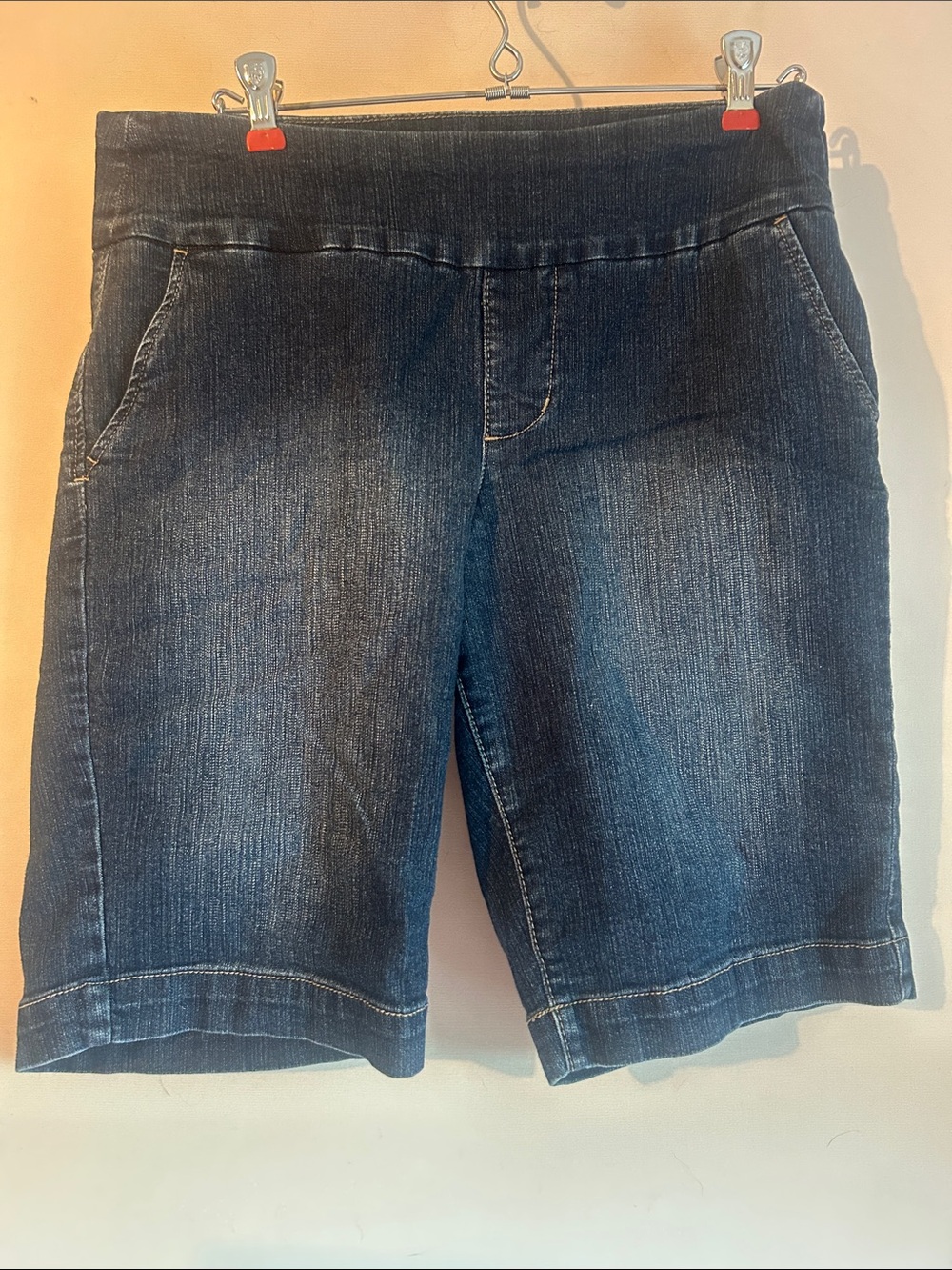 Jag Jeans Women’s Dark Blue Denim Shorts - Stretch Waist size 10